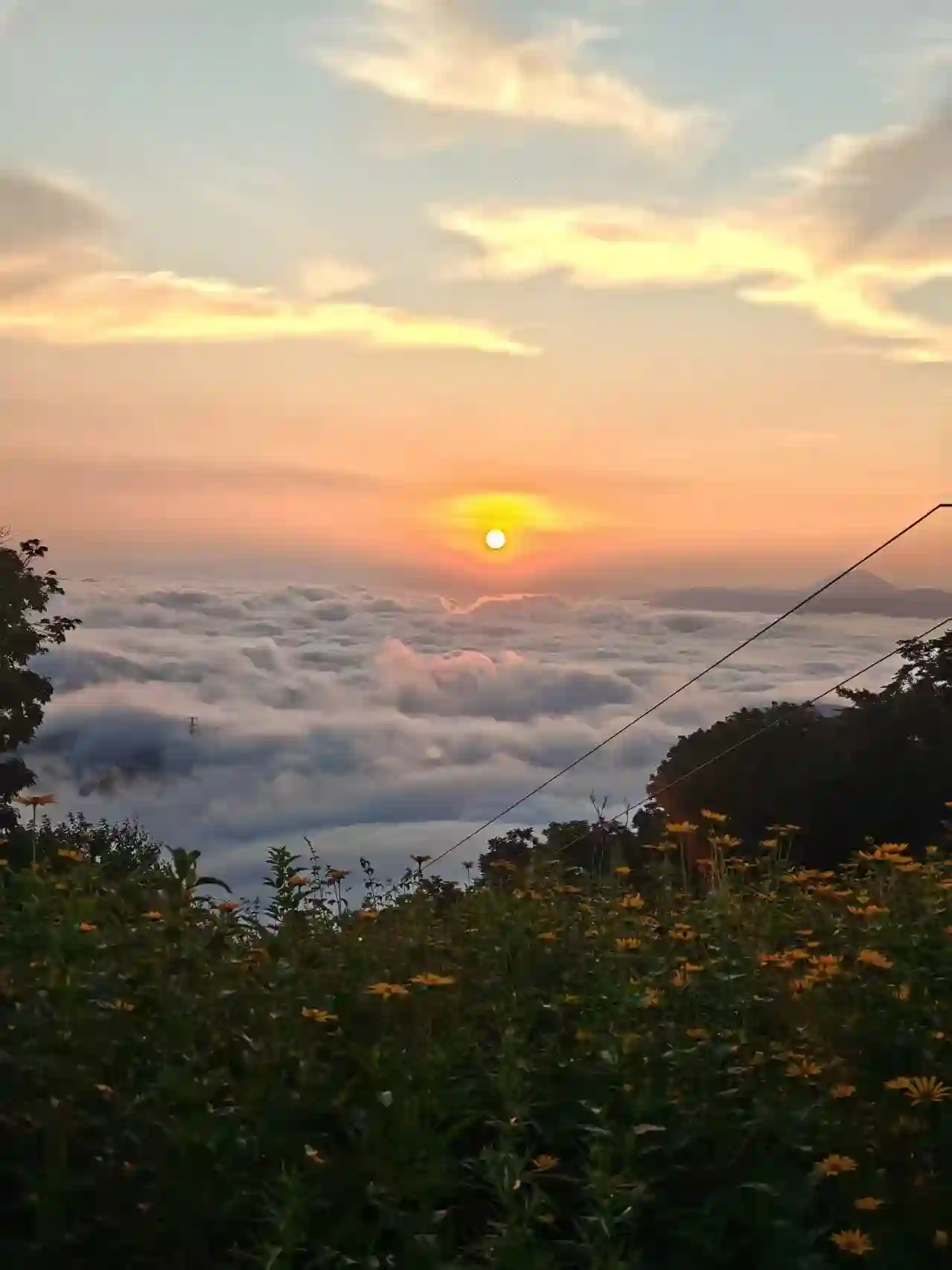 吉林市东山日出图